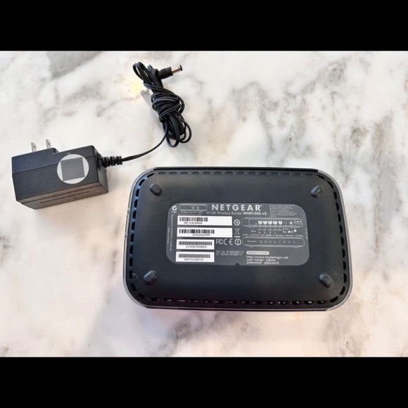 NETGEAR N150 WIRELSS ROUTER WNR1000 V3 - Picture 2 of 2